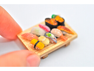 ねんドル約100％！ 岡田ひとみミニチュアフード展