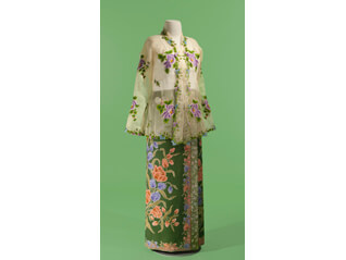 サロンクバヤ：シンガポール　麗しのスタイル　つながりあう世界のプラナカン・ファッション