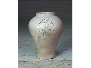 柳宗悦と朝鮮の工芸 陶磁器の美に導かれて