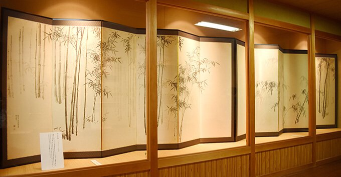 初秋の京都で、日本美術と“苔”を楽しむ｜伊藤若冲、円山応挙、運慶