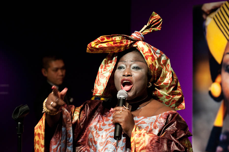 みんぱく創設50周年記念特別展「吟遊詩人の世界」 国立民族学博物館-3