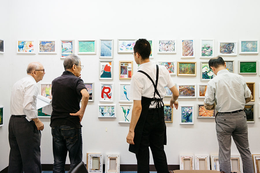 みんなの画材 －山本文房堂の的野さんは、野見山暁治さんとともにこの街を励まし続けた 福岡県立美術館-2