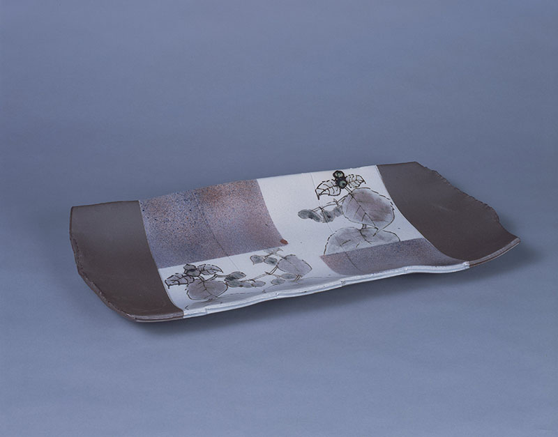 鉄絵銅彩　神谷紀雄陶展　春風陶花 千葉県立美術館-2