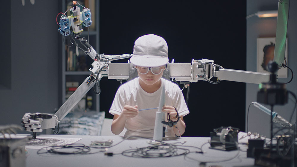 メタル展　榎忠、遠藤麻衣子、エロディ・ルスール 銀座メゾンエルメス  ル・フォーラム-7