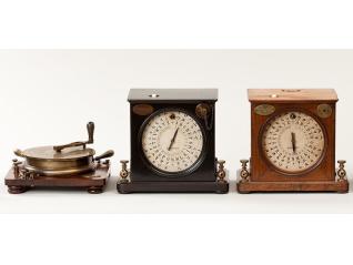 重要文化財展の公開―ブレゲ指字電信機―