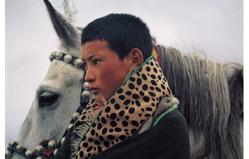フォトジャーナリスト  長倉洋海の眼　 地を這い、未来へ駆ける 東京都写真美術館-2