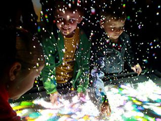 光のワンダーランド 魔法の美術館