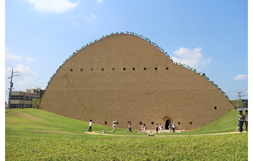 藤森照信展　自然を生かした建築と路上観察 広島市現代美術館-3