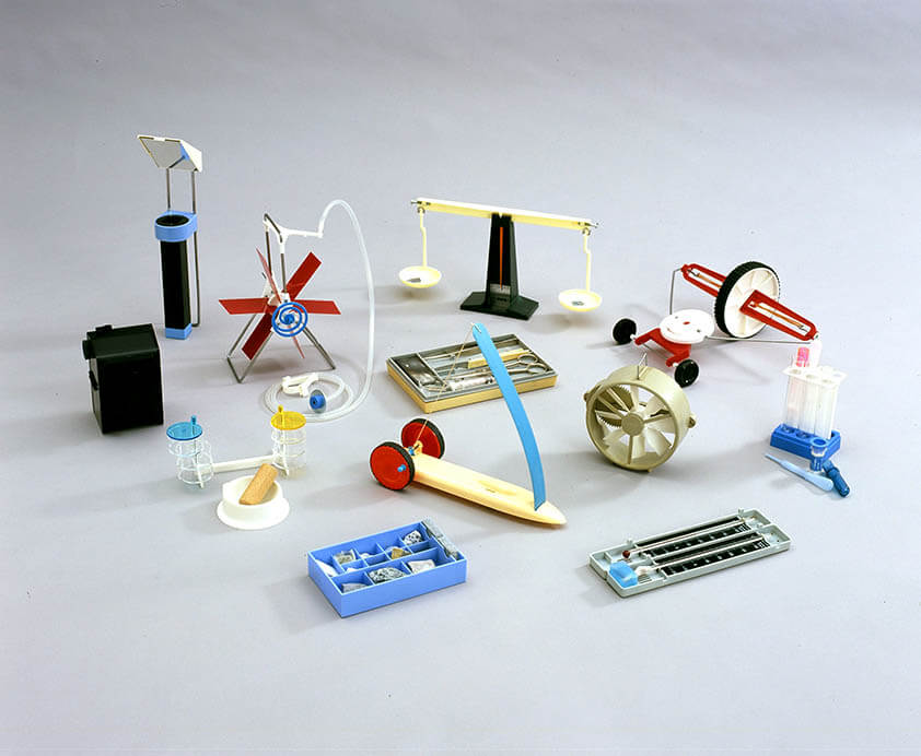 目黒区美術館30周年コレクション展「ひろがる色と形」＋特集展示「秋岡芳夫全集5 KAKの仕事」 目黒区美術館-9