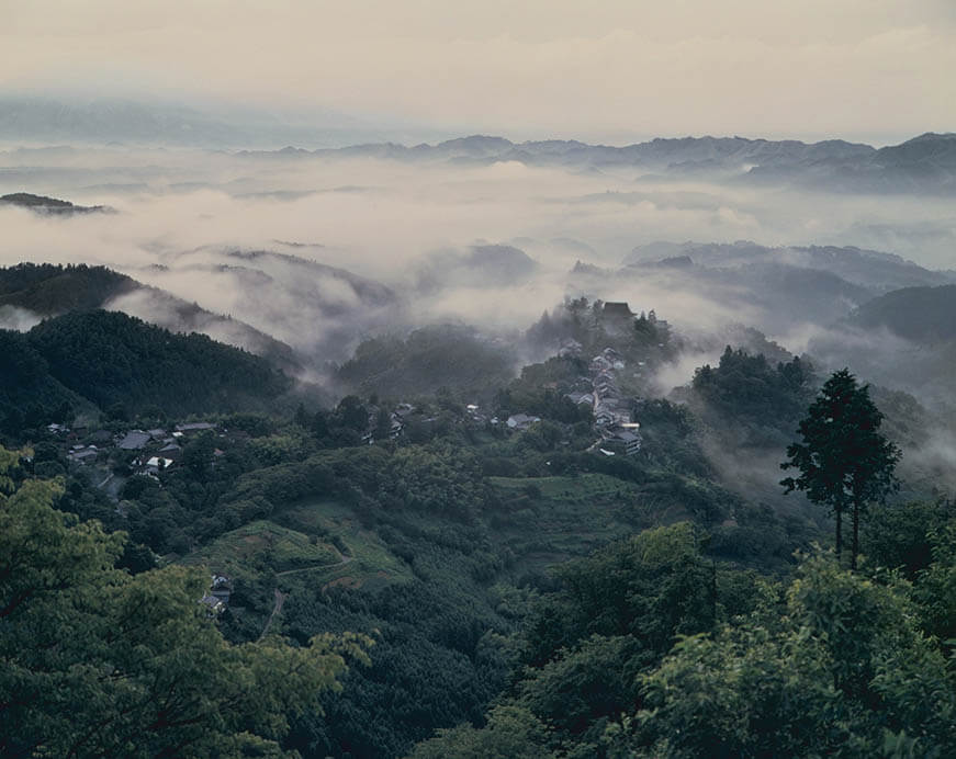  入江泰吉「奈良の世界遺産」展 入江泰吉記念奈良市写真美術館-3