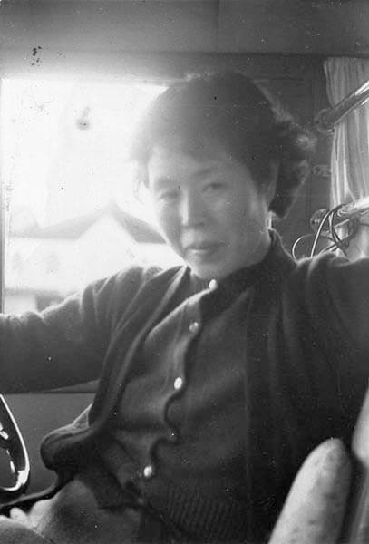 石内都展　都とちひろ　ふたりの女の物語 ちひろ美術館・東京-11