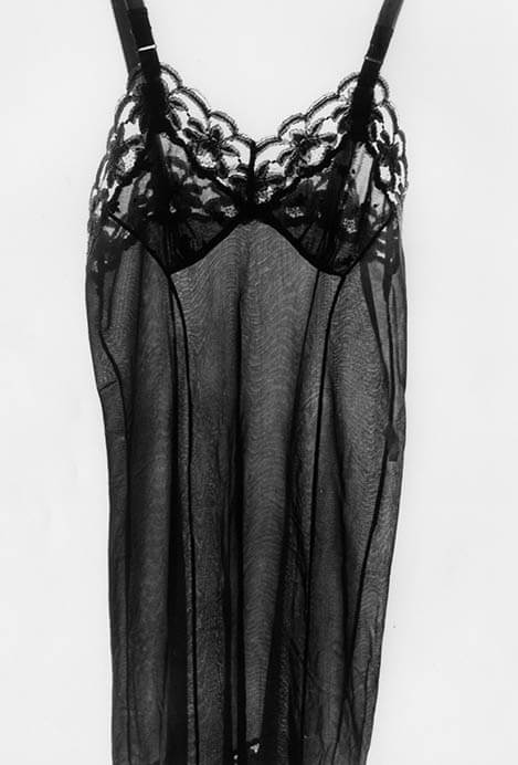 石内都展　都とちひろ　ふたりの女の物語 ちひろ美術館・東京-6