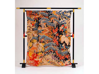 特別展「物に宿る想い―漫画にみる骨董の世界 ～波津彬子『雨柳堂夢咄』原画展～」