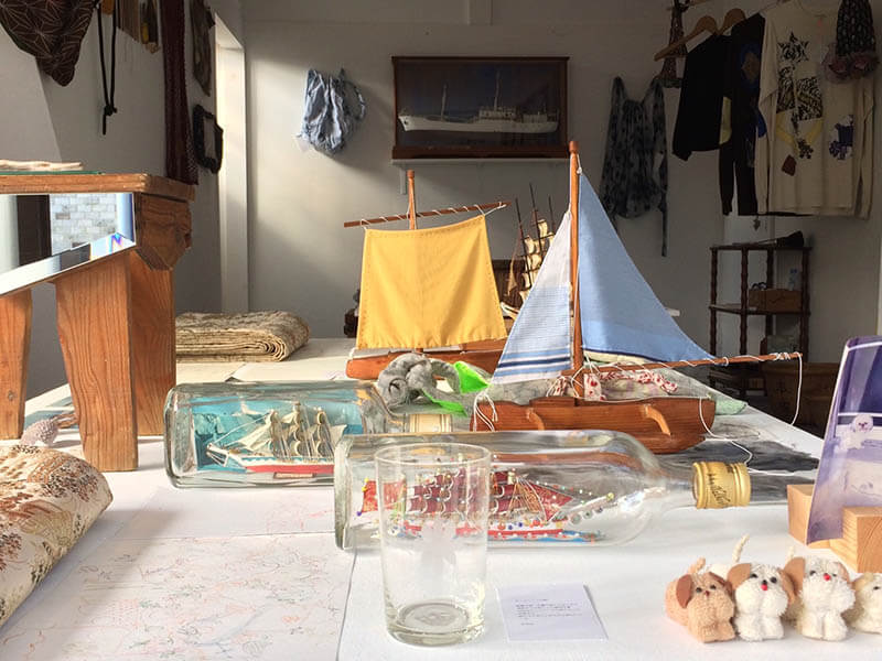 青木陵子 + 伊藤存 展　変化する自由分子のWORKSHOP ワタリウム美術館-1