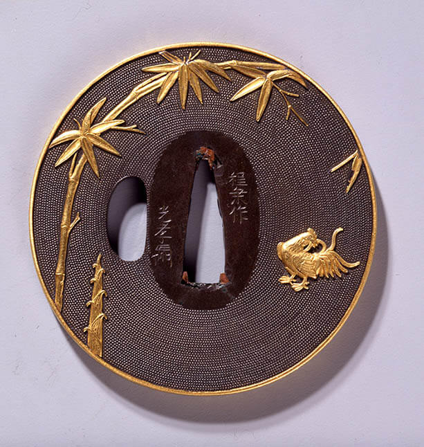 企画展 あかがね／くろがね 徳川美術館-3