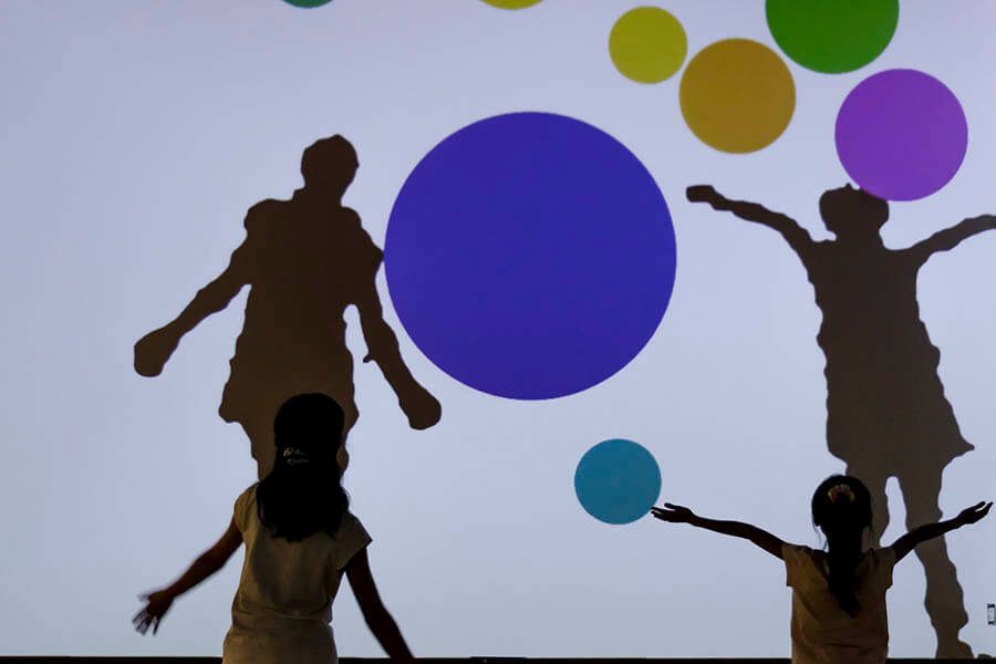 光と遊ぶ超体感型ミュージアム 魔法の美術館 北海道立函館美術館-1