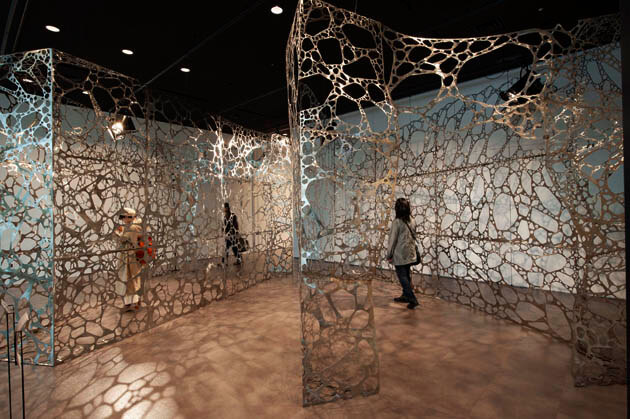 美術展「AKARI：無重力のパラレル」 モエレ沼公園-3