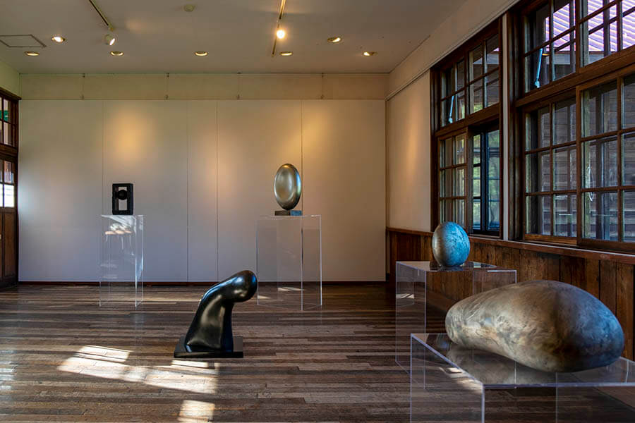 安田侃彫刻展「時に触れる」 安田侃彫刻美術館　アルテピアッツァ美唄-2