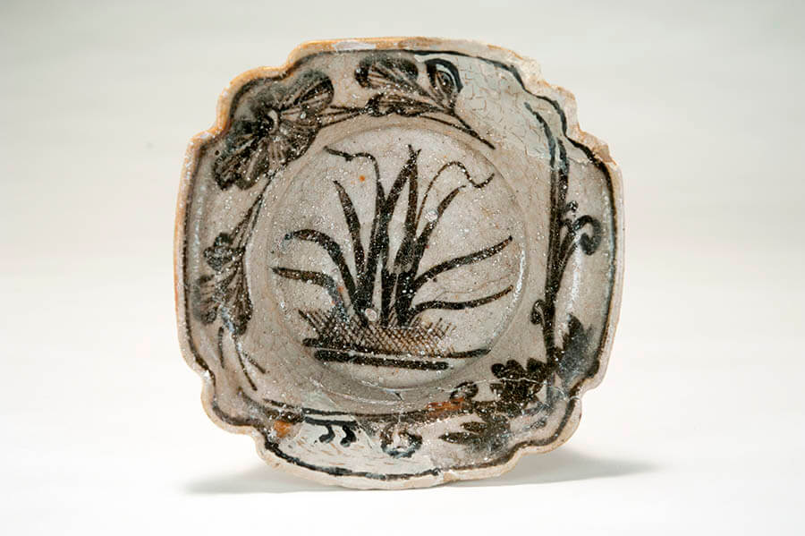 企画展「茶のうつわ－堺環濠都市遺跡から出土した名品－」 さかい利晶の杜-2