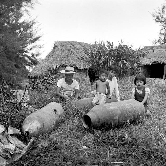 阿波根昌鴻　写真と抵抗、そして島の人々 原爆の図 丸木美術館-4